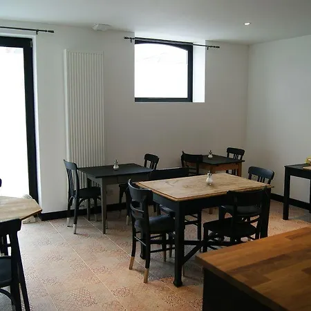 La Grange De Bed and breakfast