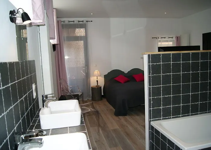 La Grange De Bed & Breakfast