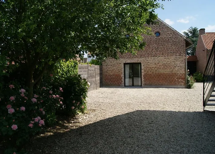 La Grange De Bed & Breakfast 3*